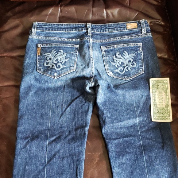 Paige 32 jeans capri-ish, really cute in person - Picture 5 of 8